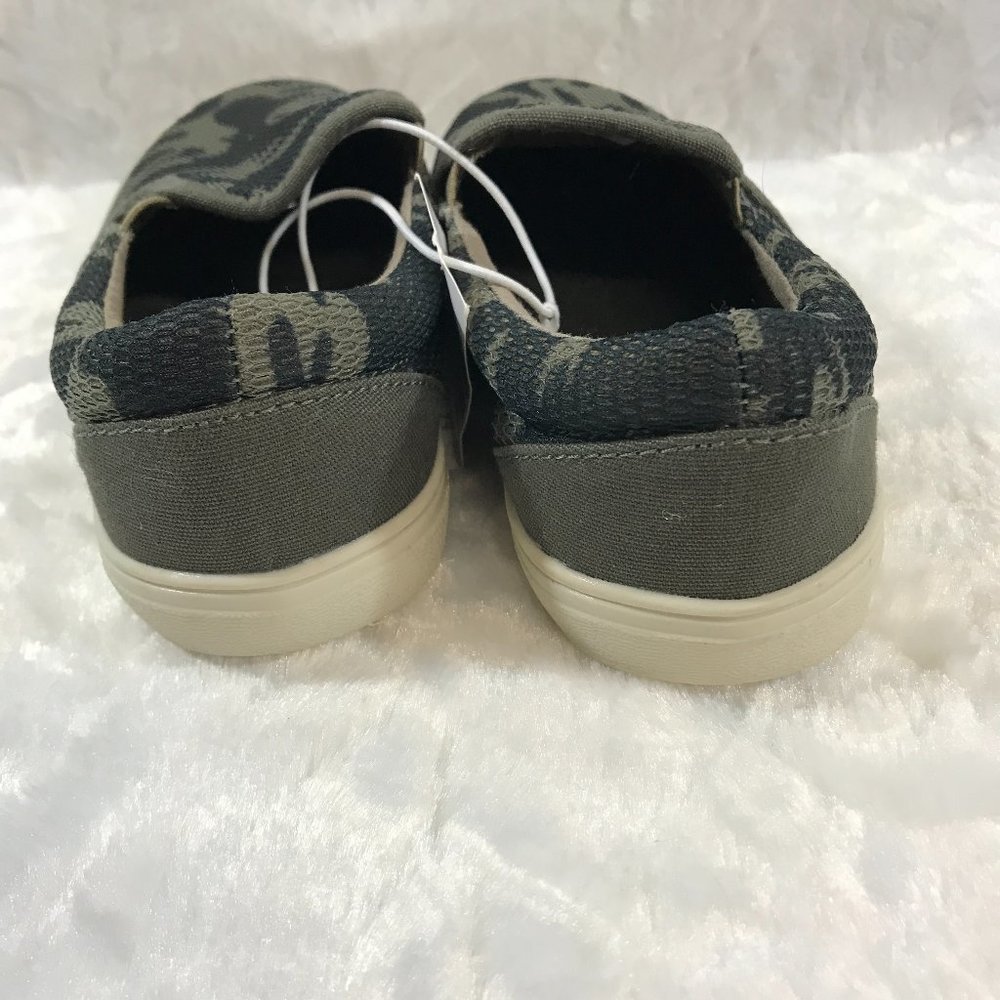 The Children's Place Green Camo Street Sneakers - Picture 4 of 8